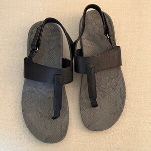 Vionic Tala T-Strap Sandal New without tags Size 7.5